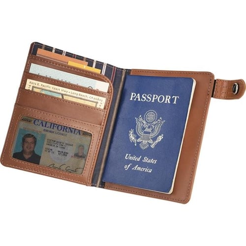 A Personalized Leather Passport Case: Experience Luxury