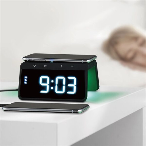 Digital Alarm Clock With Wireless Charging Cream/black - Hearth